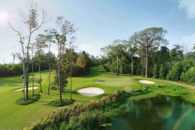 푸꾸옥 빈펄 골프장 - 18홀 그린피 + 카트피 + 캐디피