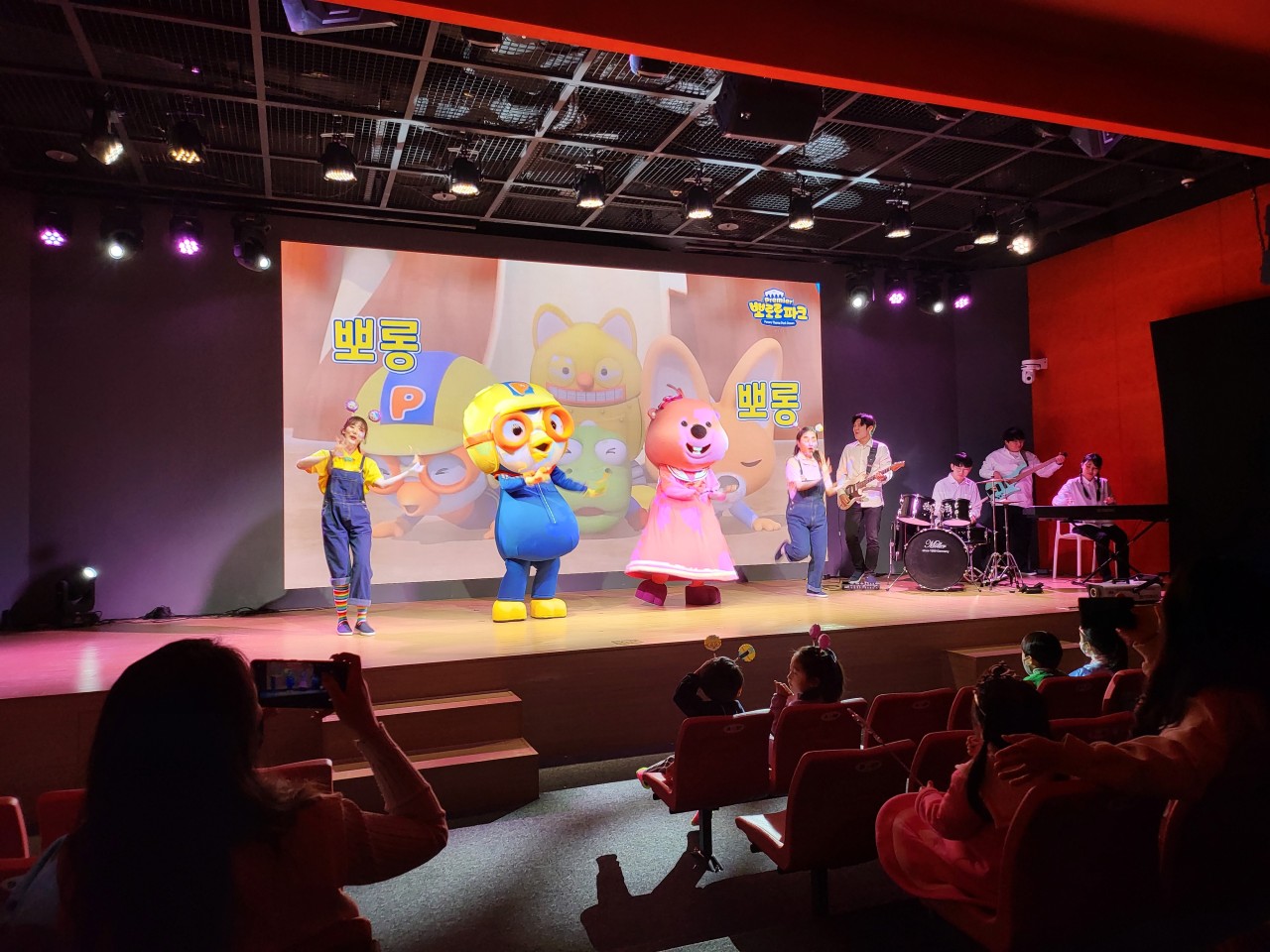 activity_detail_image