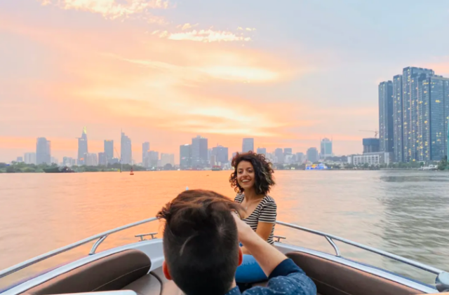 Ho Chi Minh Luxury Speedboat for Magical Romantic Sunset and Cocktails