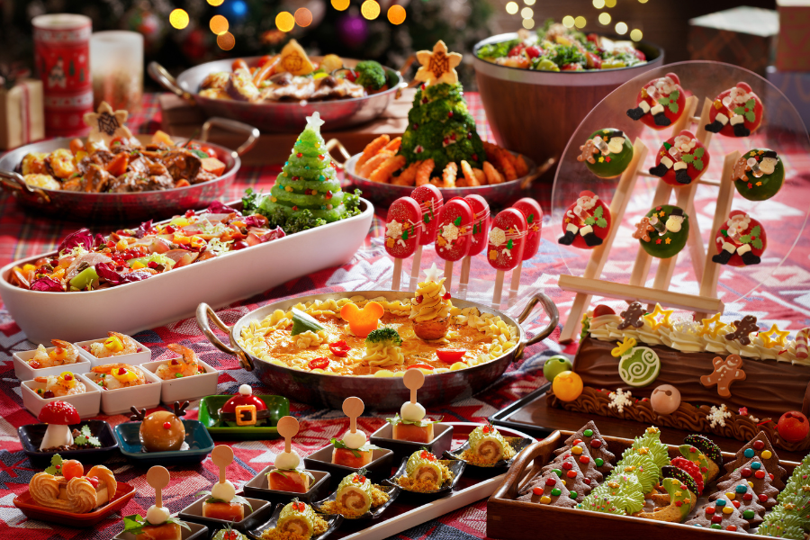 香港ディズニーランド® クリスマス・エクスプローラー・クラブ ディナービュッフェ + モメンタス・ショー指定観覧エリア