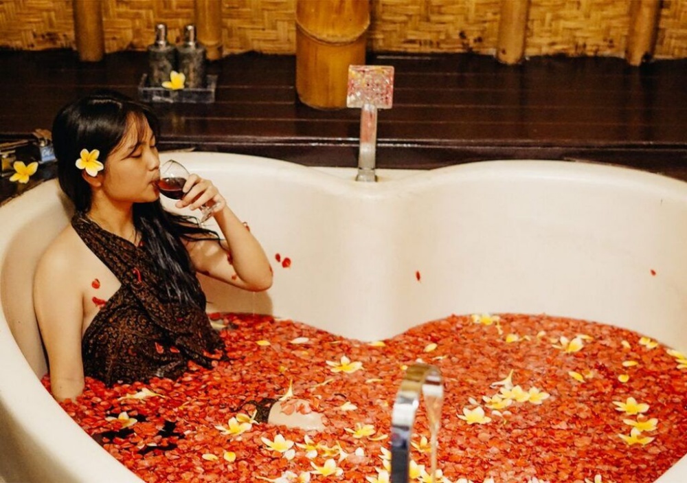 [트립인발리] [짐바란 공항근처] 피라미드 럭셔리 스파