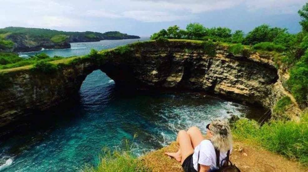 Nusa Penida Island: Manta Point Snorkeling & West coast Tour