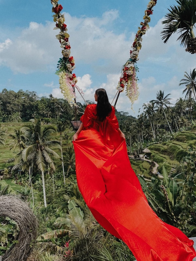 Bali: Ecstatic Firefly & Swing Private Tour (Includes Rice Terraces and Waterfalls)