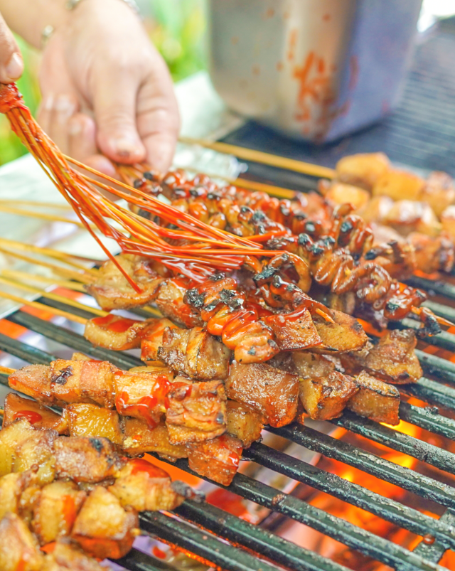 보라카이 만다린 화이트샌드 리조트 에잇 바이 더 비치 뷔페
