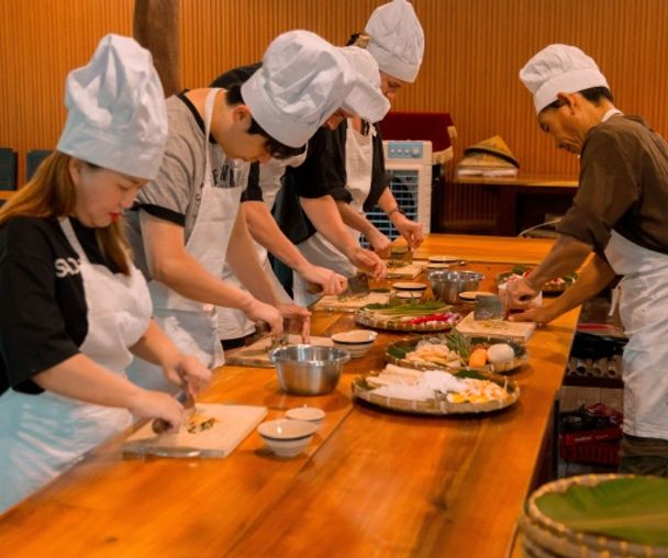 activity_detail_image