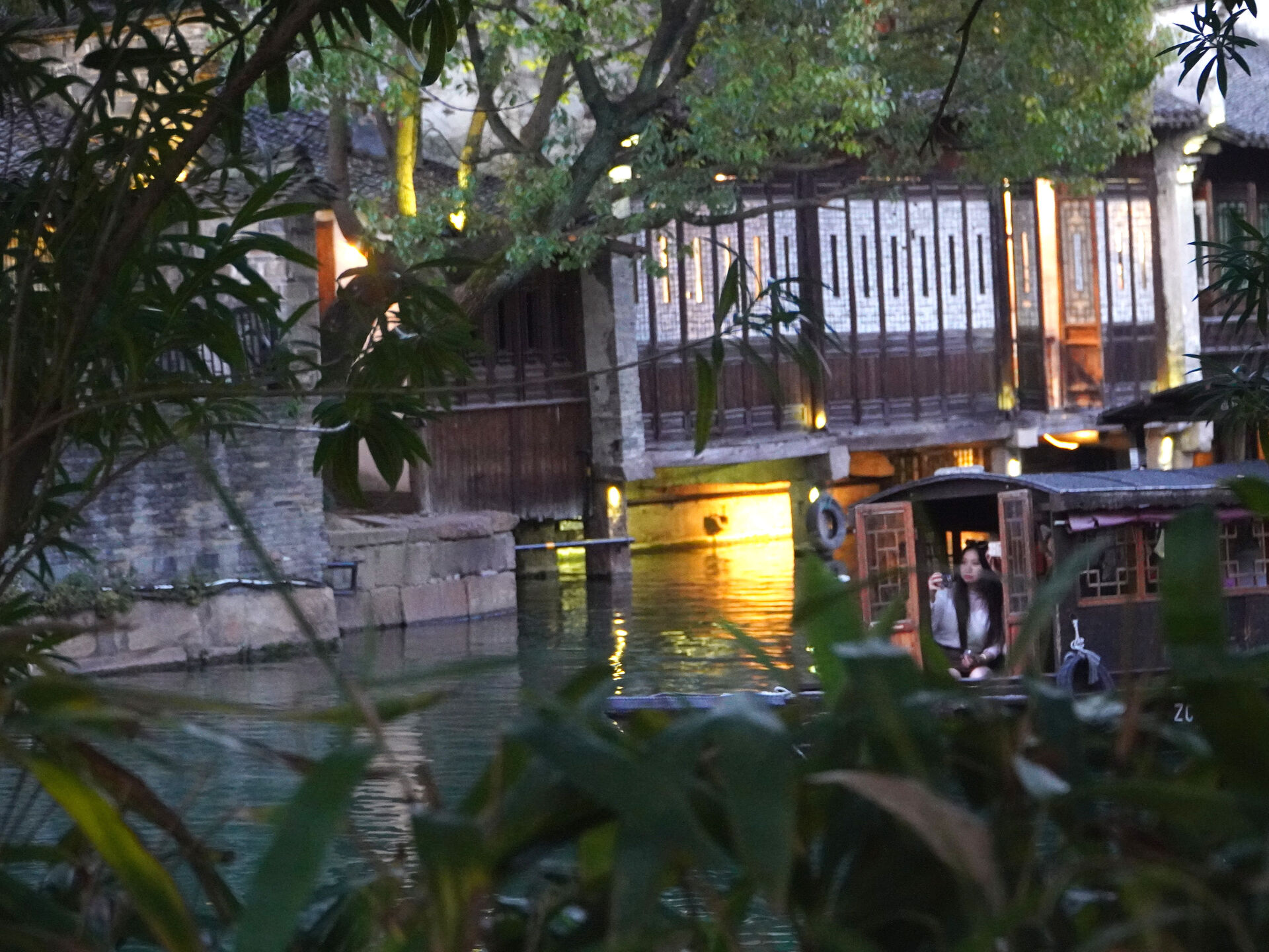 activity_detail_image