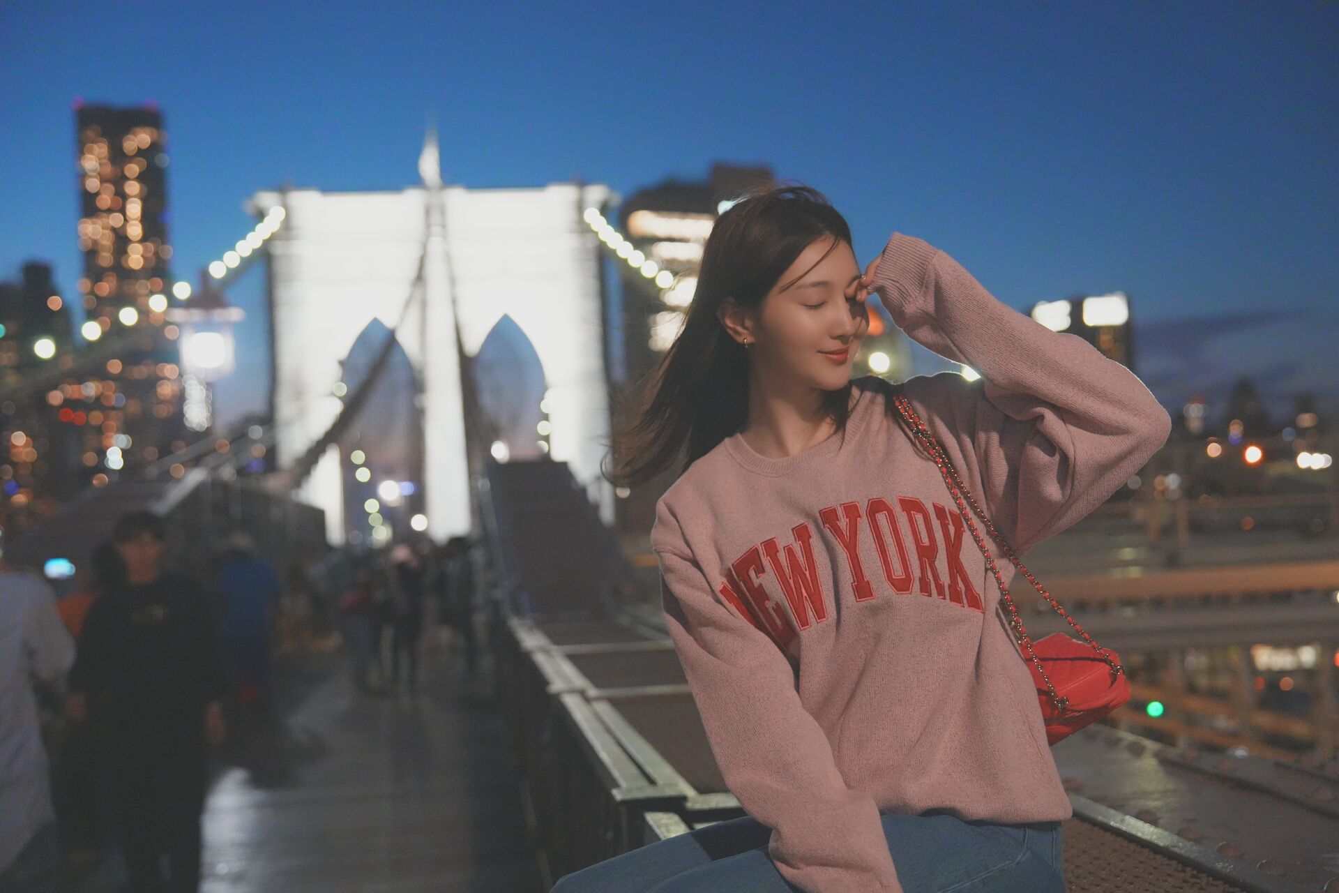 뉴욕 랜드마크 가이드 & 포토그래퍼와 함께하는 페리 + 덤보 + 브루클린 브릿지 투어