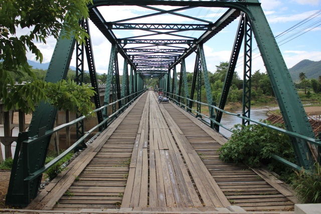 Private Full-Day Tour from Chiang Mai to Pai