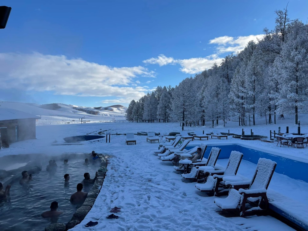 [모코투어] [5박6일] 겨울 몽골 중부코스 테를지 투어 (미니사막 + 쳉헤르 온천)