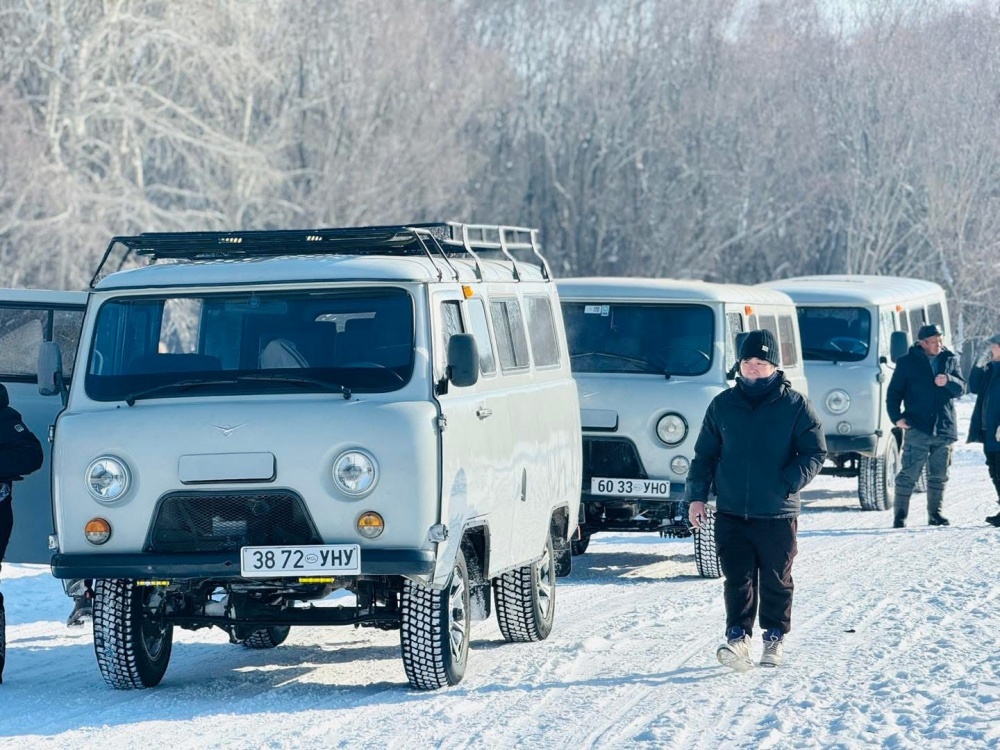 [루나투어] [4박5일] 겨울 몽골 중부 투어 (미니사막 + 쳉헤르 온천 + 오기호수 + 테를지)