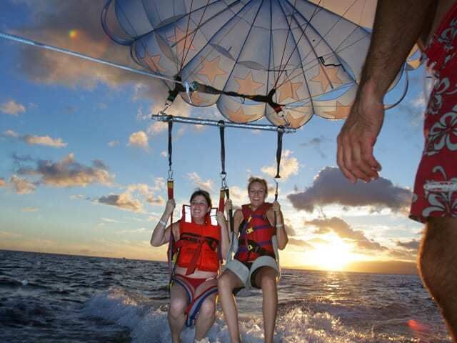 ハワイ・オアフ島 パラセーリング