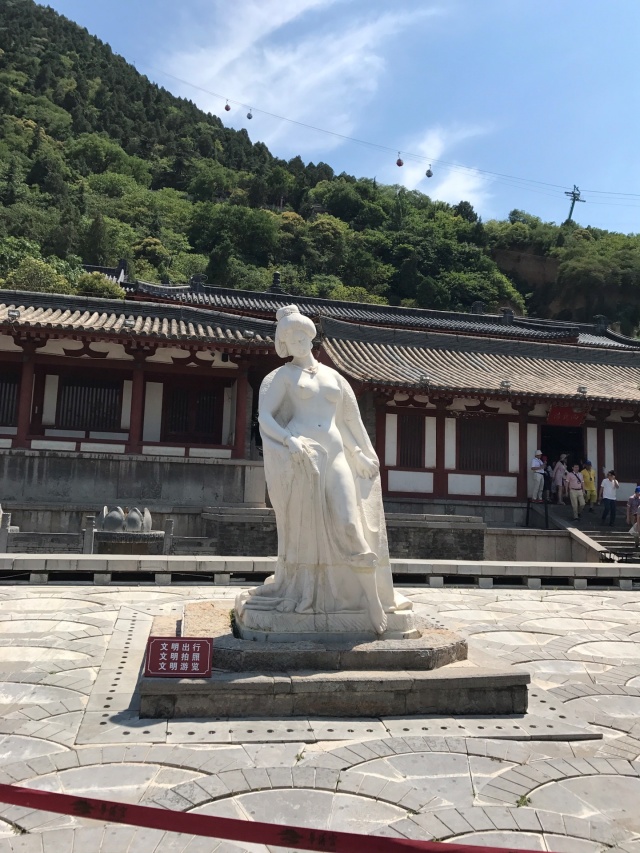 Xi'an Terracotta Army and Huaqing Pond Silk Road Show VVIP Seat Day Tour