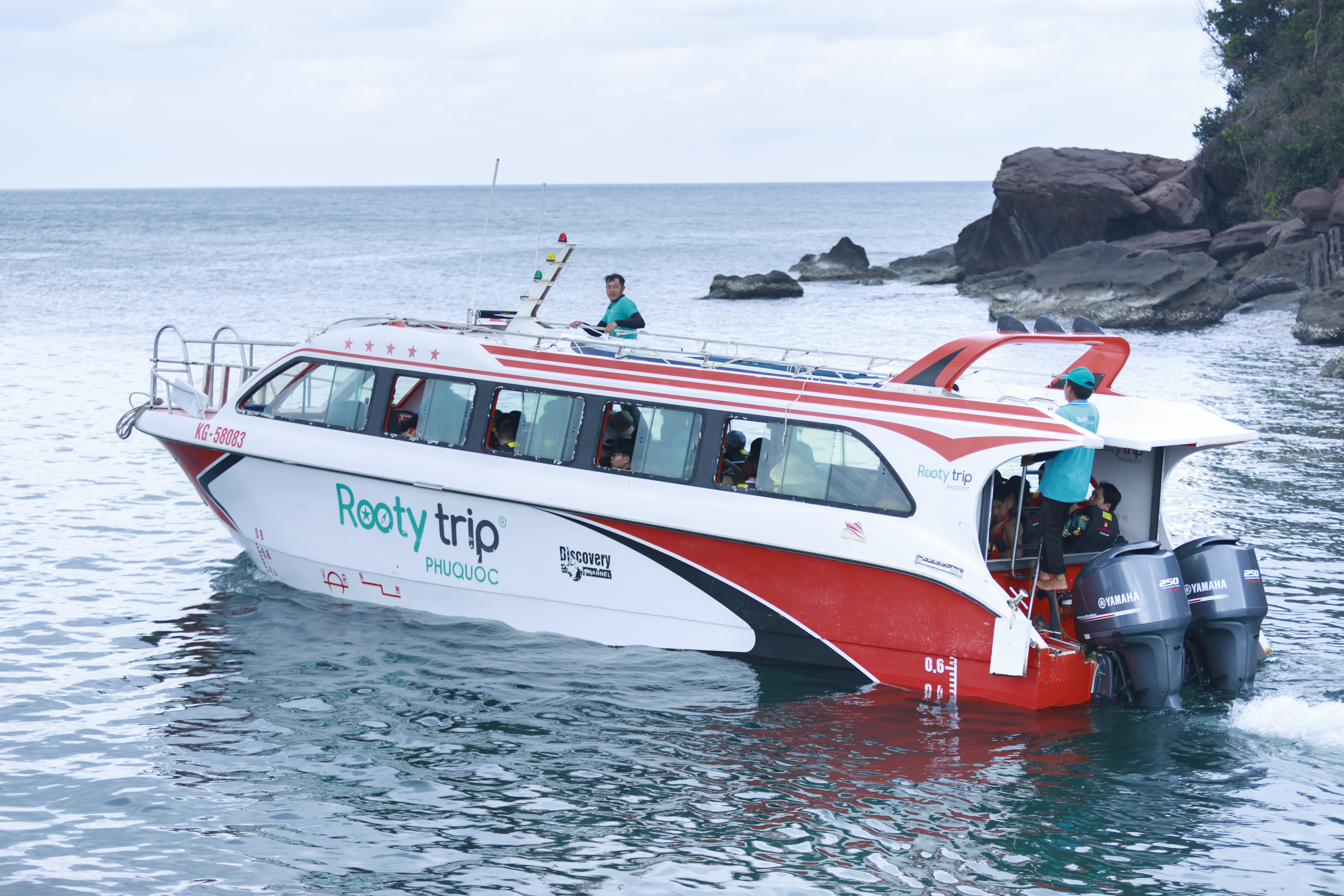 푸꾸옥 3개 섬 카누 투어 (스노클링, 드론 사진 촬영, 디럭스 해산물 점심 포함)