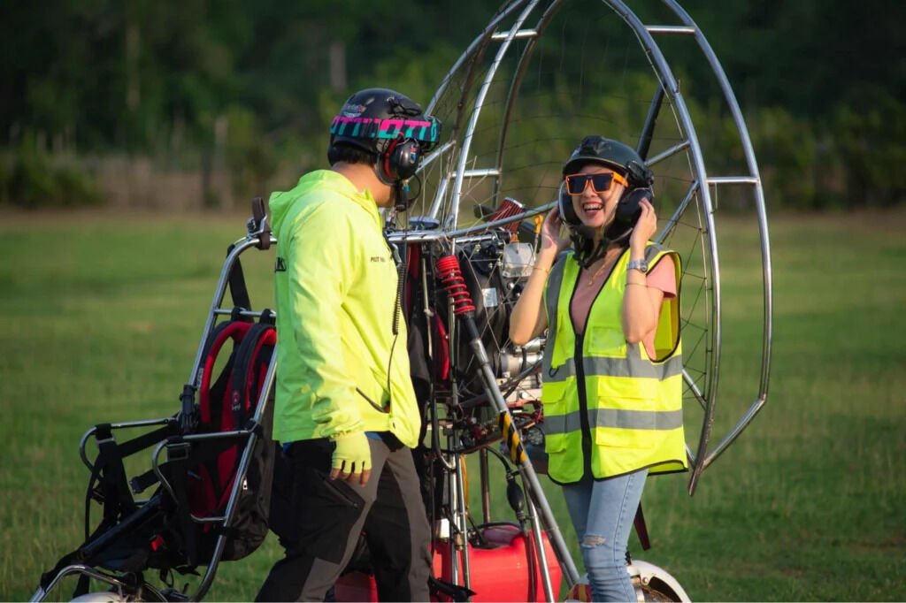 Vang Vieng Paramotor Tour