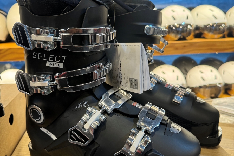 강원 홍천 25/26 비발디파크 '보드윤' 주중 장비 + 의류 렌탈 + 리프트권 패키지