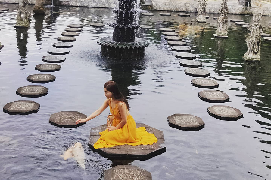 발리 렘푸양 사원+ 물의 궁전+ 블루라군 스노쿨링 동부 데이투어