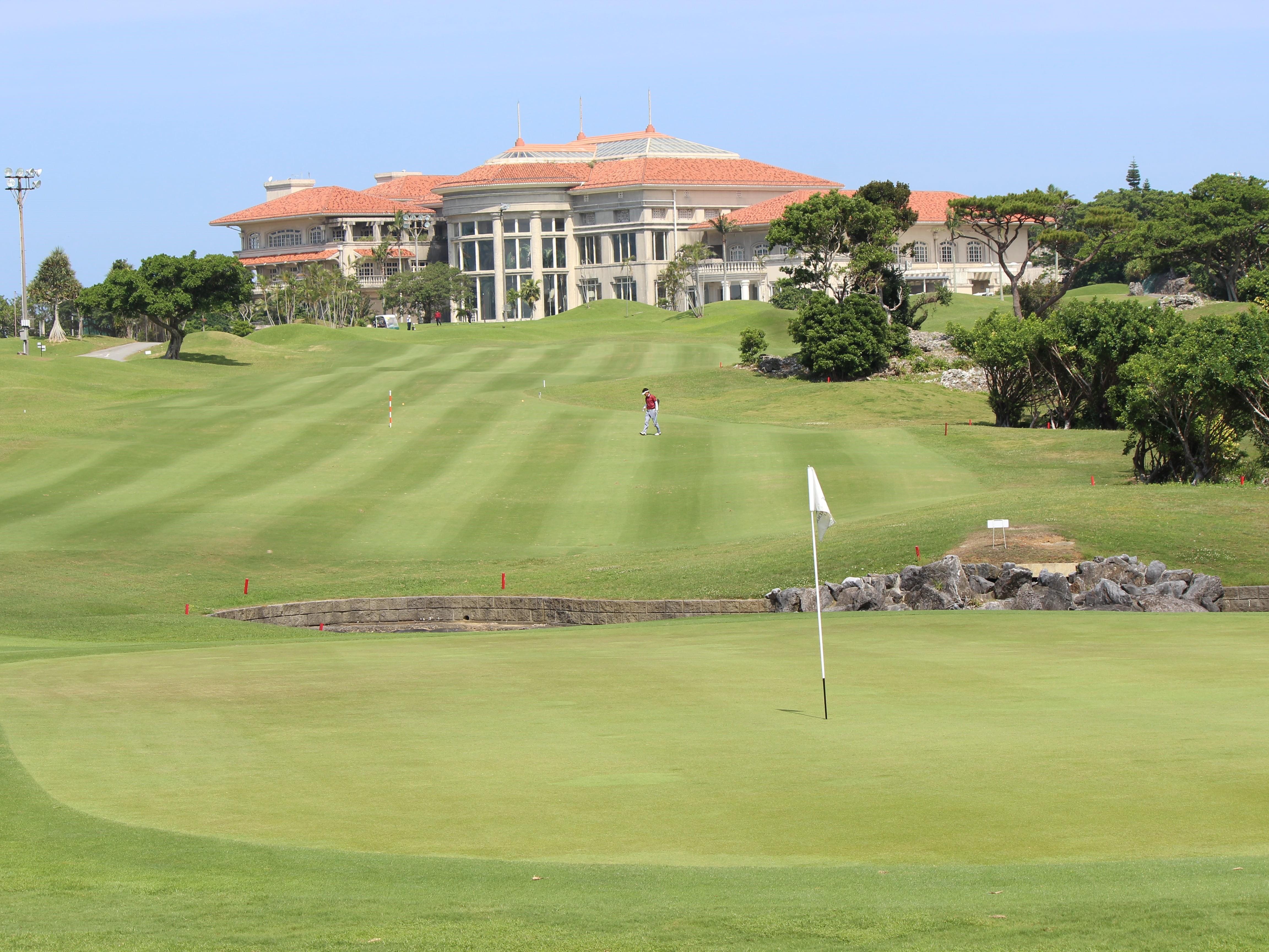 오키나와 팜힐스 골프 클럽 18홀 라운딩