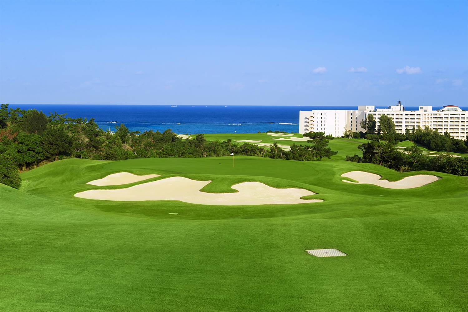 [오픈특가] 오키나와 PGM 골프리조트 - 18홀 그린피 + 카트피