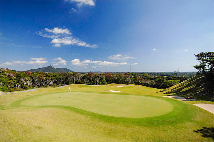 [오픈특가] 오키나와 기노자 컨트리 클럽 - 18홀 그린피 + 카트피