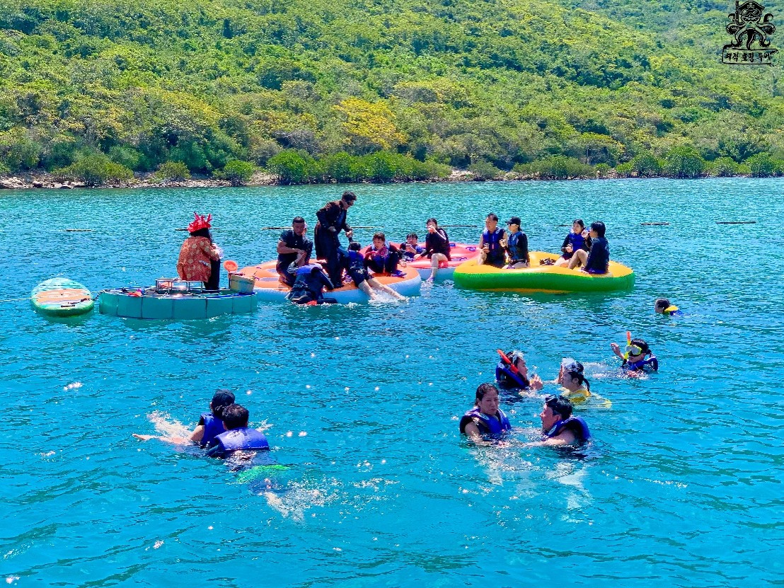 [오픈특가] 나트랑 해적 호핑투어 (무제한 음료와 맥주, 스노클링, 스피드보트)