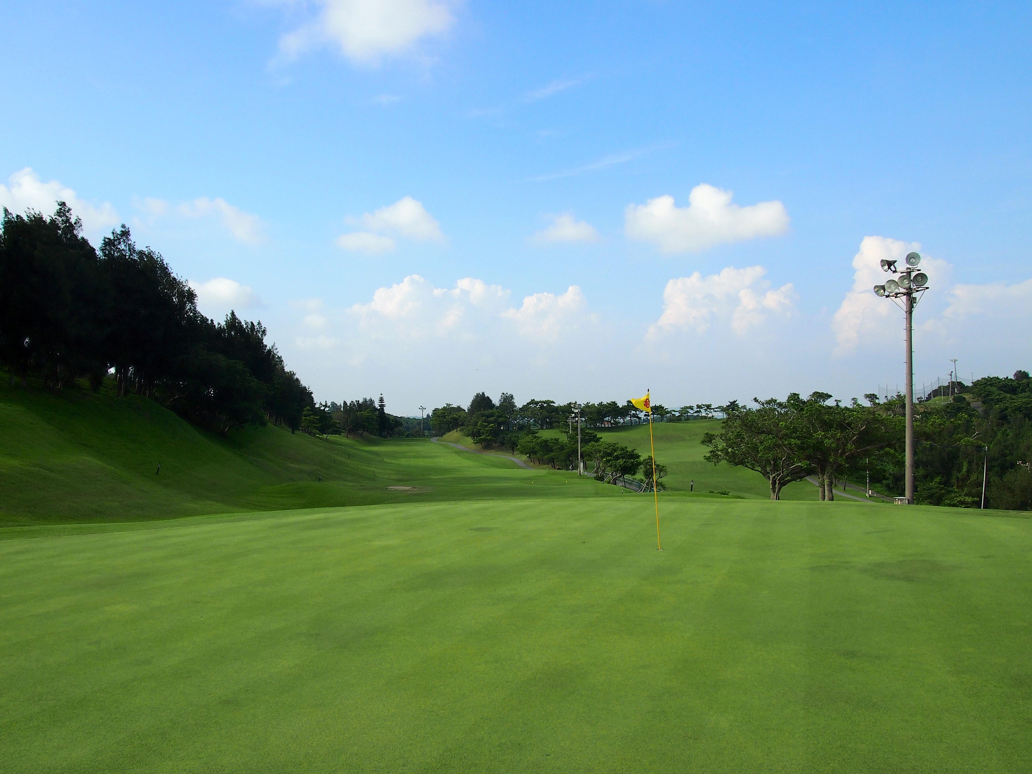 [오픈특가] 오키나와 컨트리 클럽 - 18홀 그린피 + 카트피