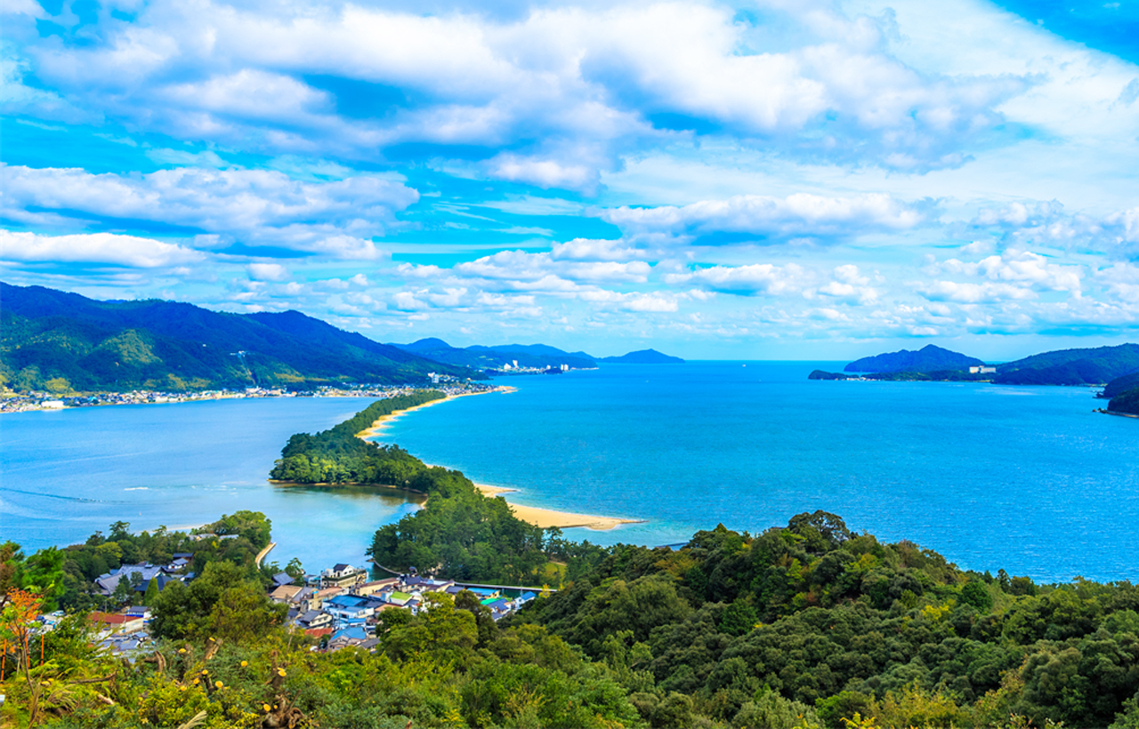 【期間限定】天橋立・伊根の舟屋＆美山かやぶきの里ライトアップ 日帰りツアー