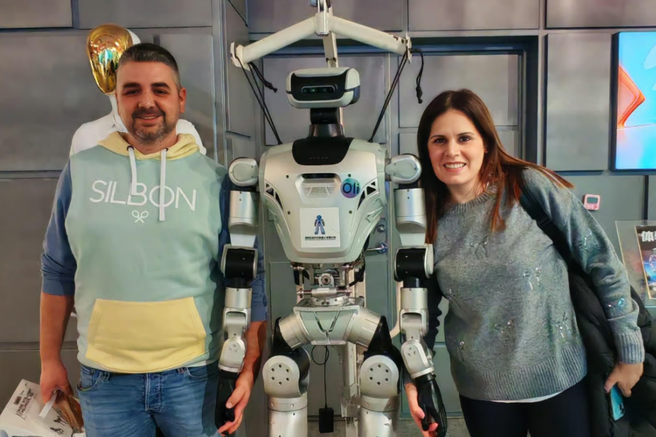 Shenzhen Robotics Experience (Robot Dog & AI Art)