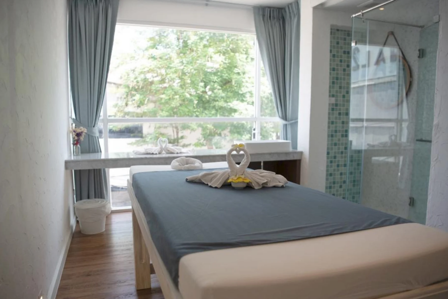 パタヤ・マリ リラクゼーション マッサージ＆ネイルスパ