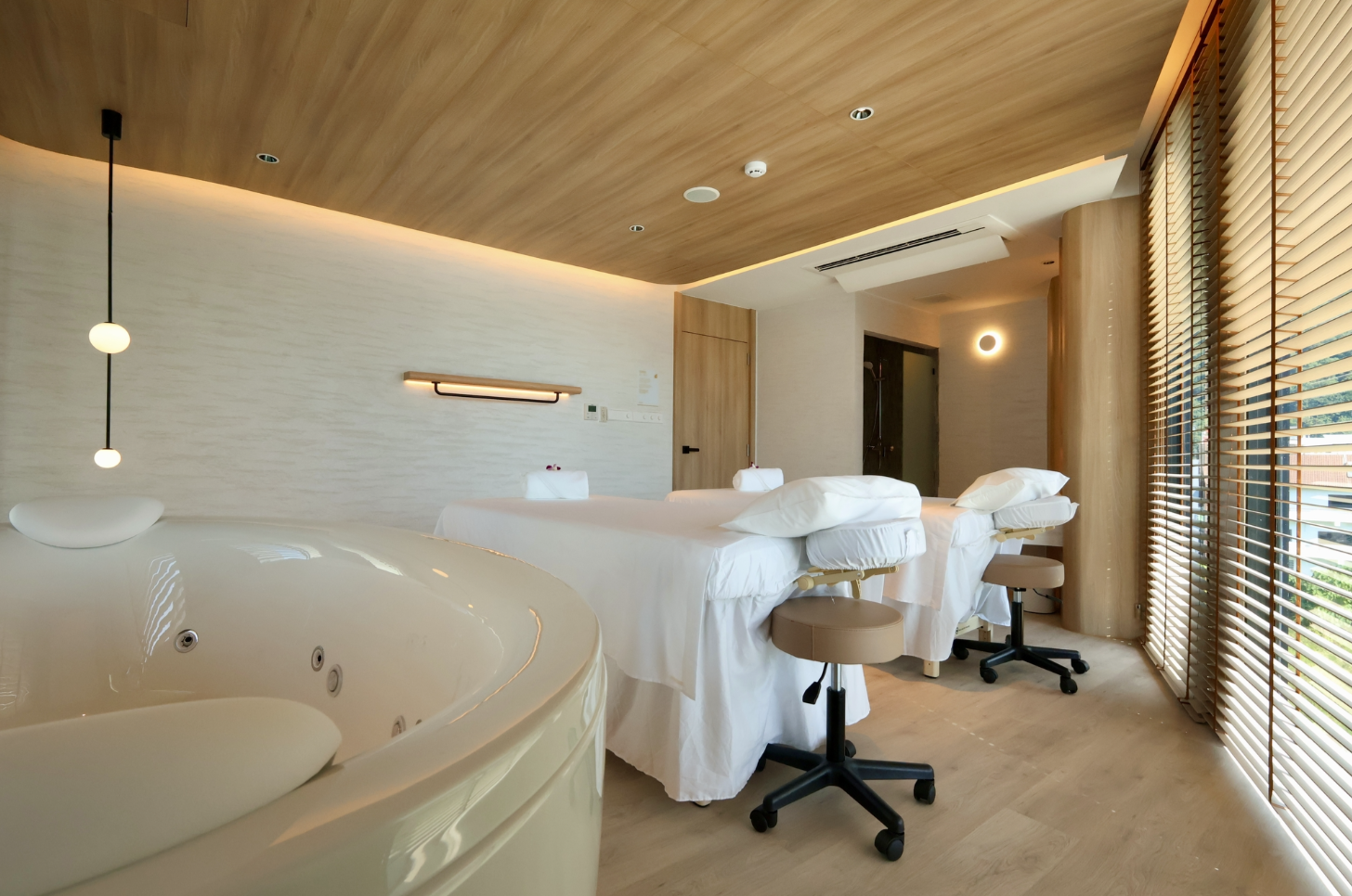 プーケット・マッカ・ヘルス＆スパ・アーチズ・パトン・サードストリート店