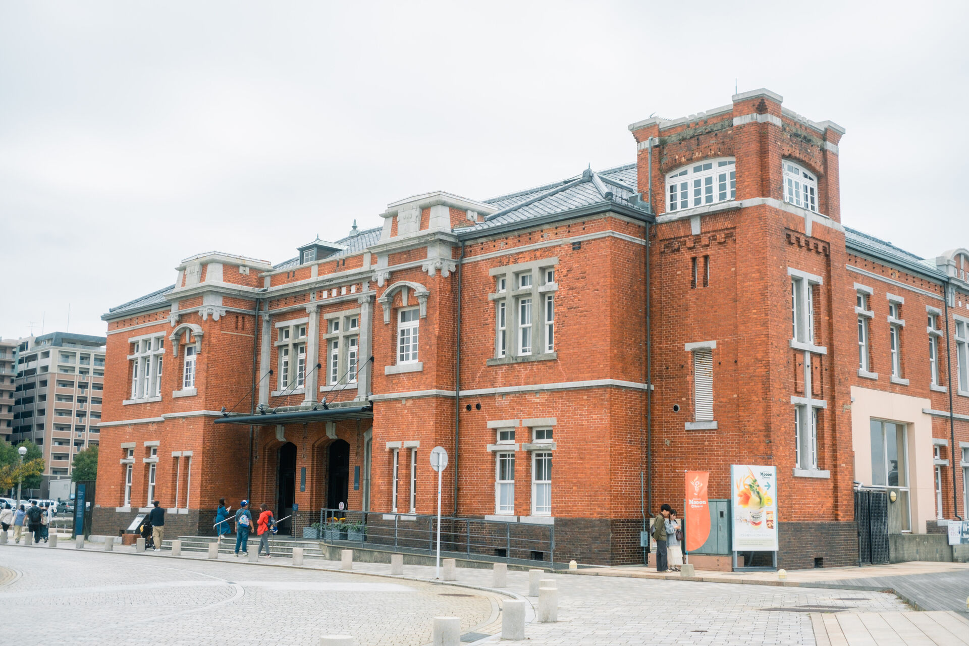 [와쿠와쿠] 후쿠오카 기타큐슈선 가라토 시장 모지코 고쿠라성 일일 투어 - 충전 Wi-Fi