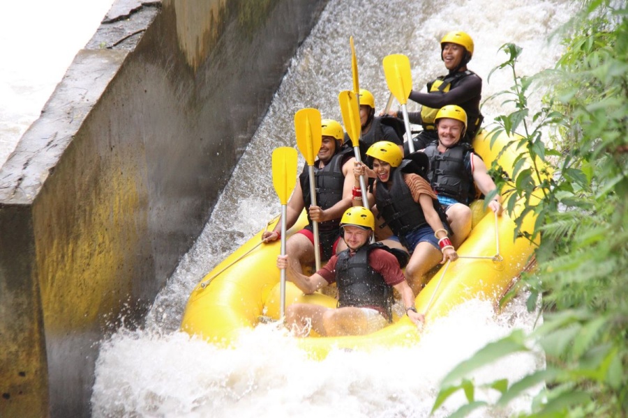 발리 옐로우 가든 아융강 래프팅