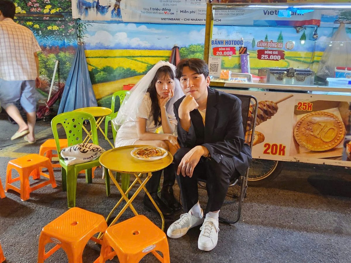 호치민 오토바이 타고 즐기는 먹방 투어