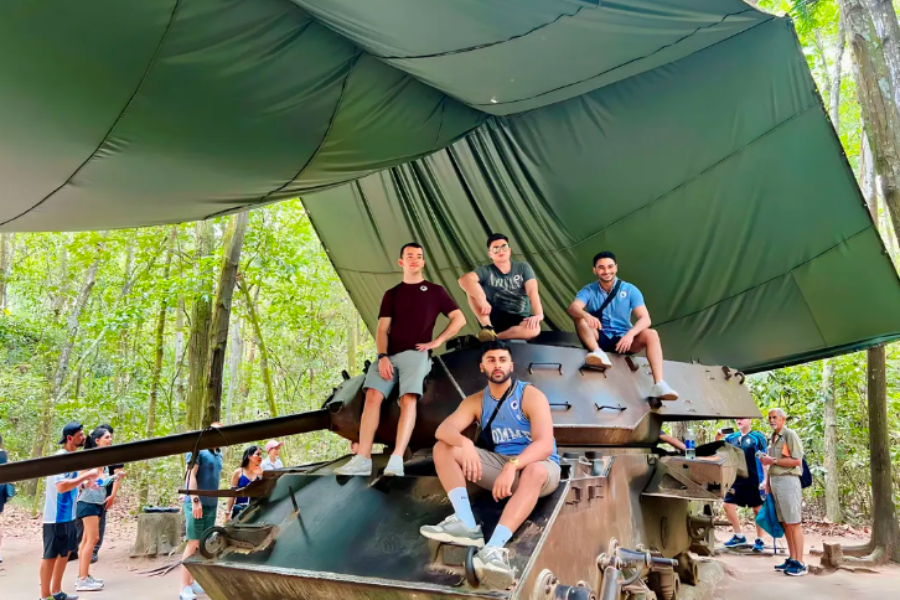 호치민 구찌 터널 당일치기 투어 (카사바 포함)