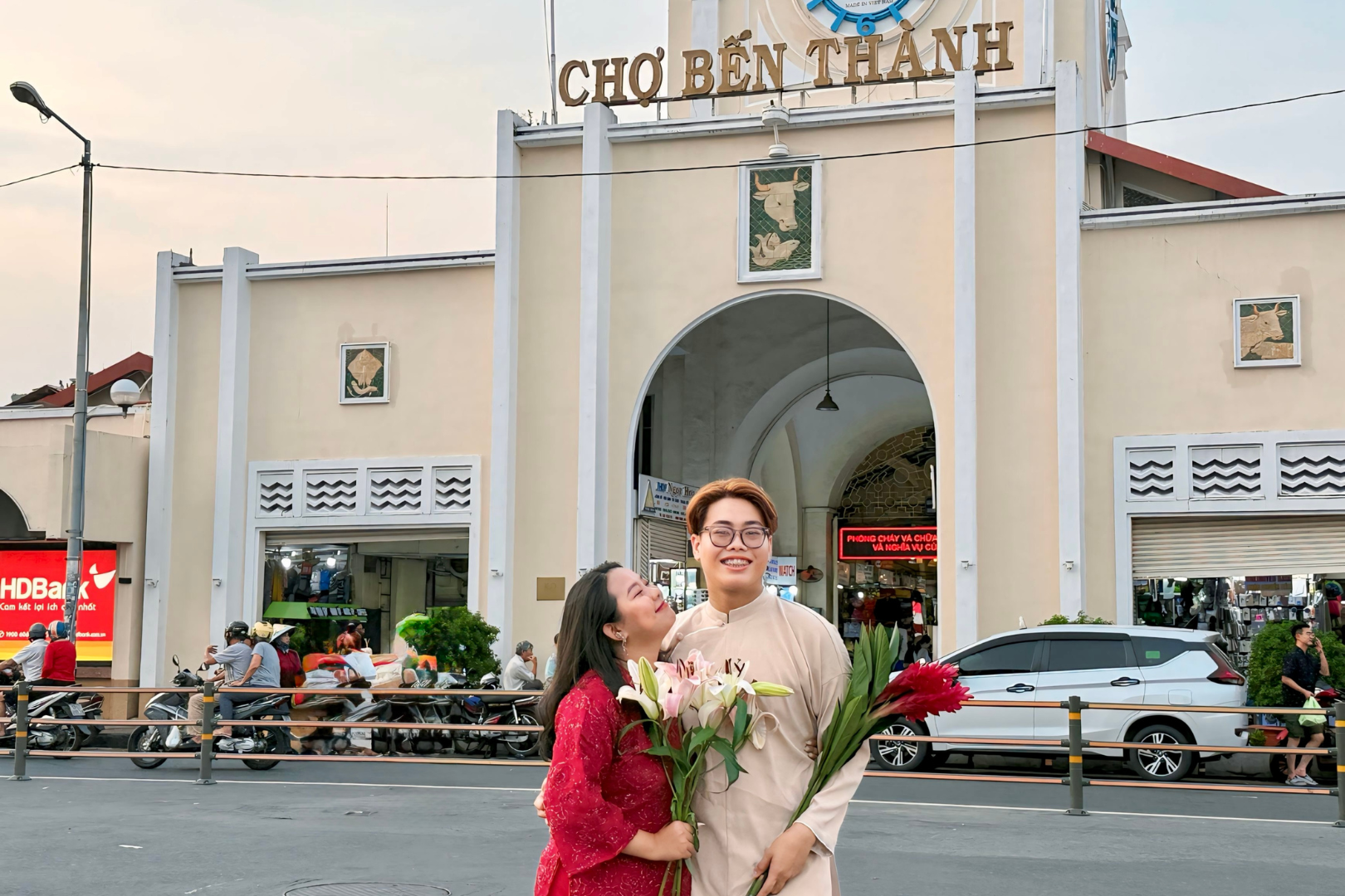 호치민 아오자이 입고 즐기는 인생샷 시티 투어