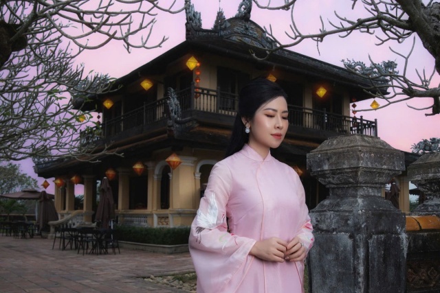 후에 아오자이 입고 즐기는 시티 투어