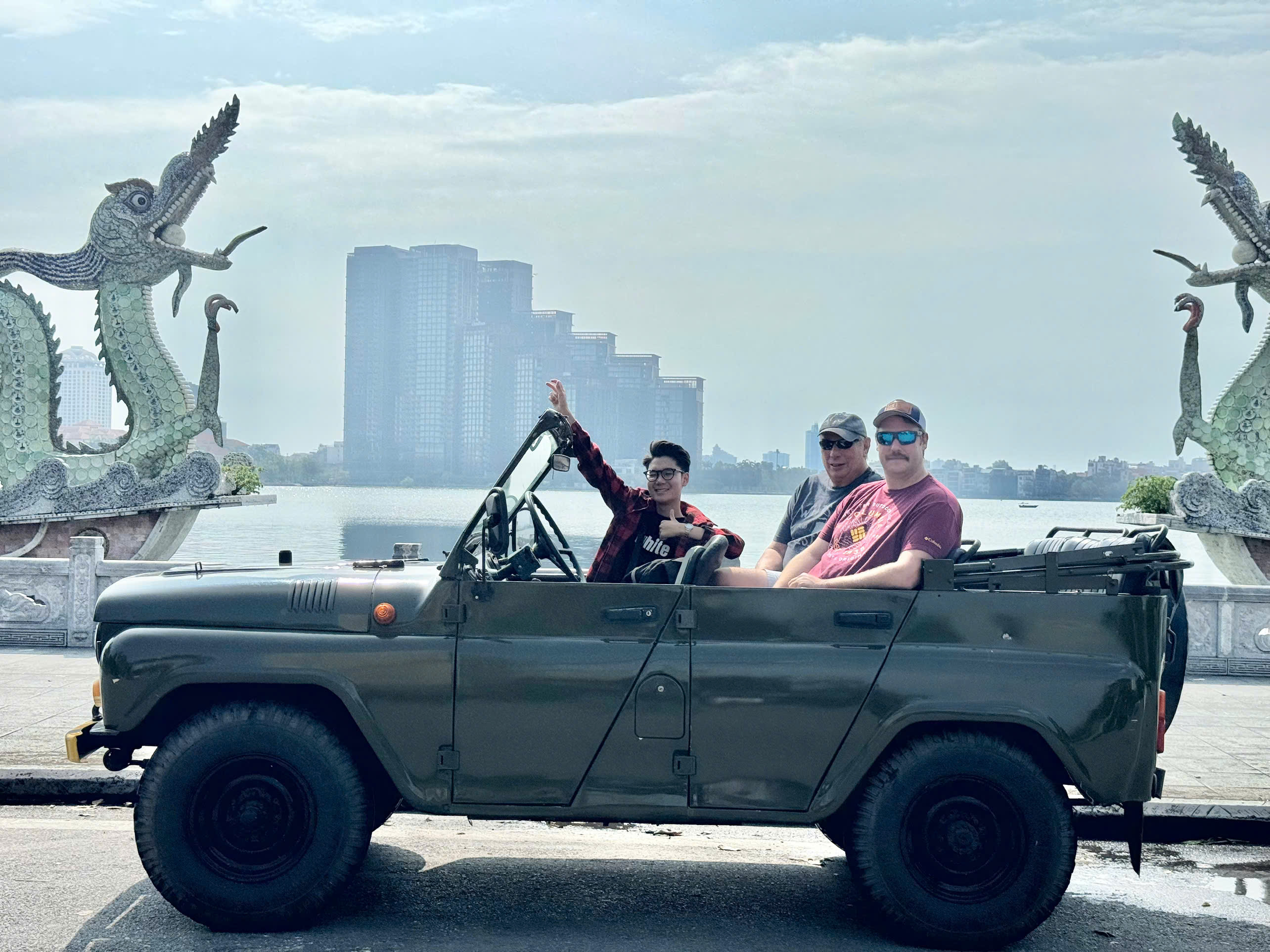 하노이 지프 타고 즐기는 시티 투어