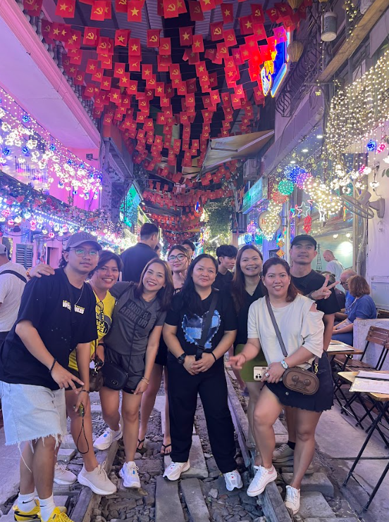 하노이 지프 타고 즐기는 푸드 투어