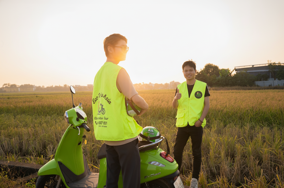 하노이 전기 스쿠터 타고 즐기는 전원 투어