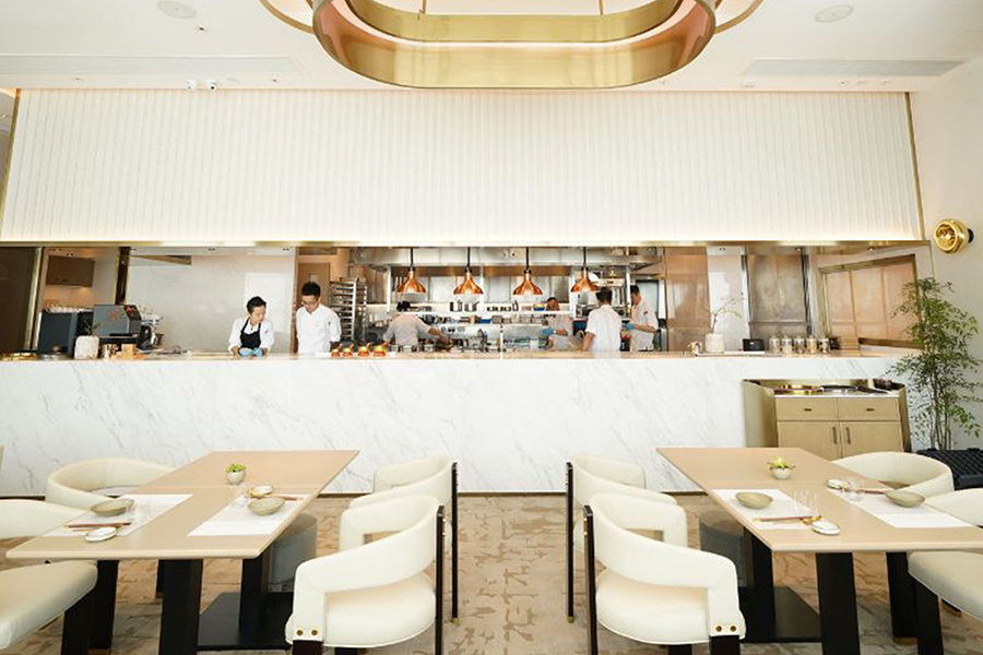 Hong Kong Central Restaurant YUAN - Michelin Guide Selected