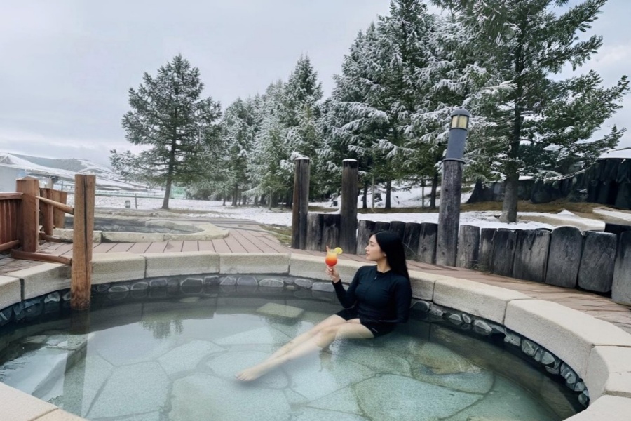 [밝은미래] [4박5일] 사막에서 수도까지, 겨울 몽골 중부 투어 (미니사막 - 쳉헤르온천 - 오기 호수 - 테를지)