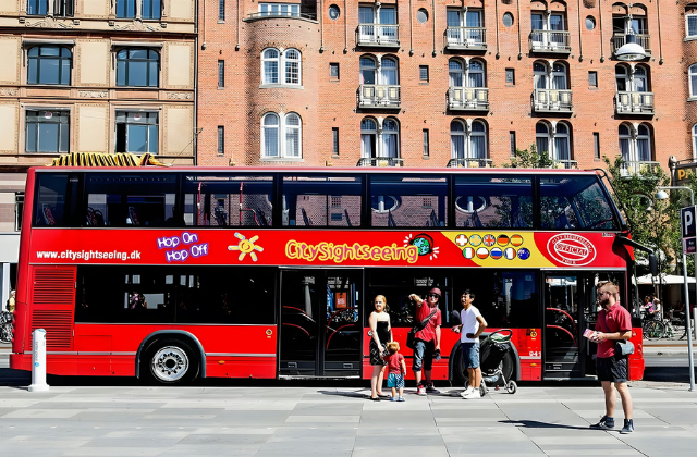コペンハーゲン市内観光シティツアーバス（24/72時間）