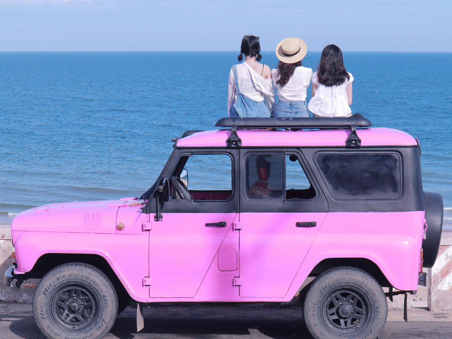 ムイネー砂漠ジープツアー 日の出・日の入りパッケージ（ホーチミン/ニャチャン出発）