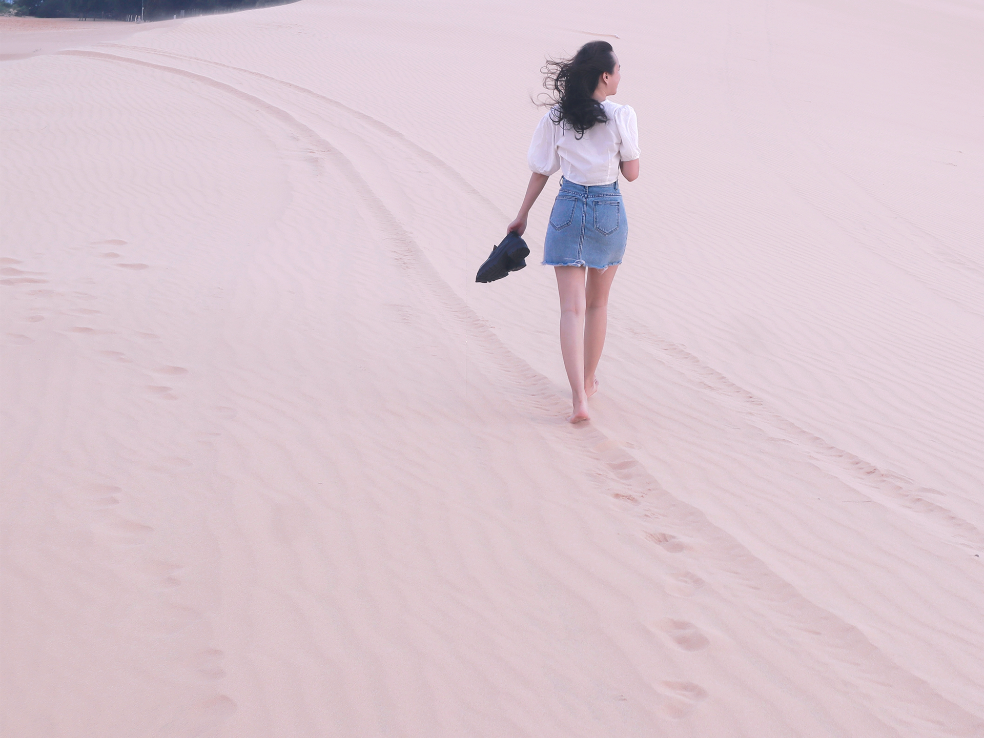 ムイネー砂漠ジープツアー 日の出・日の入りパッケージ（ホーチミン/ニャチャン出発）