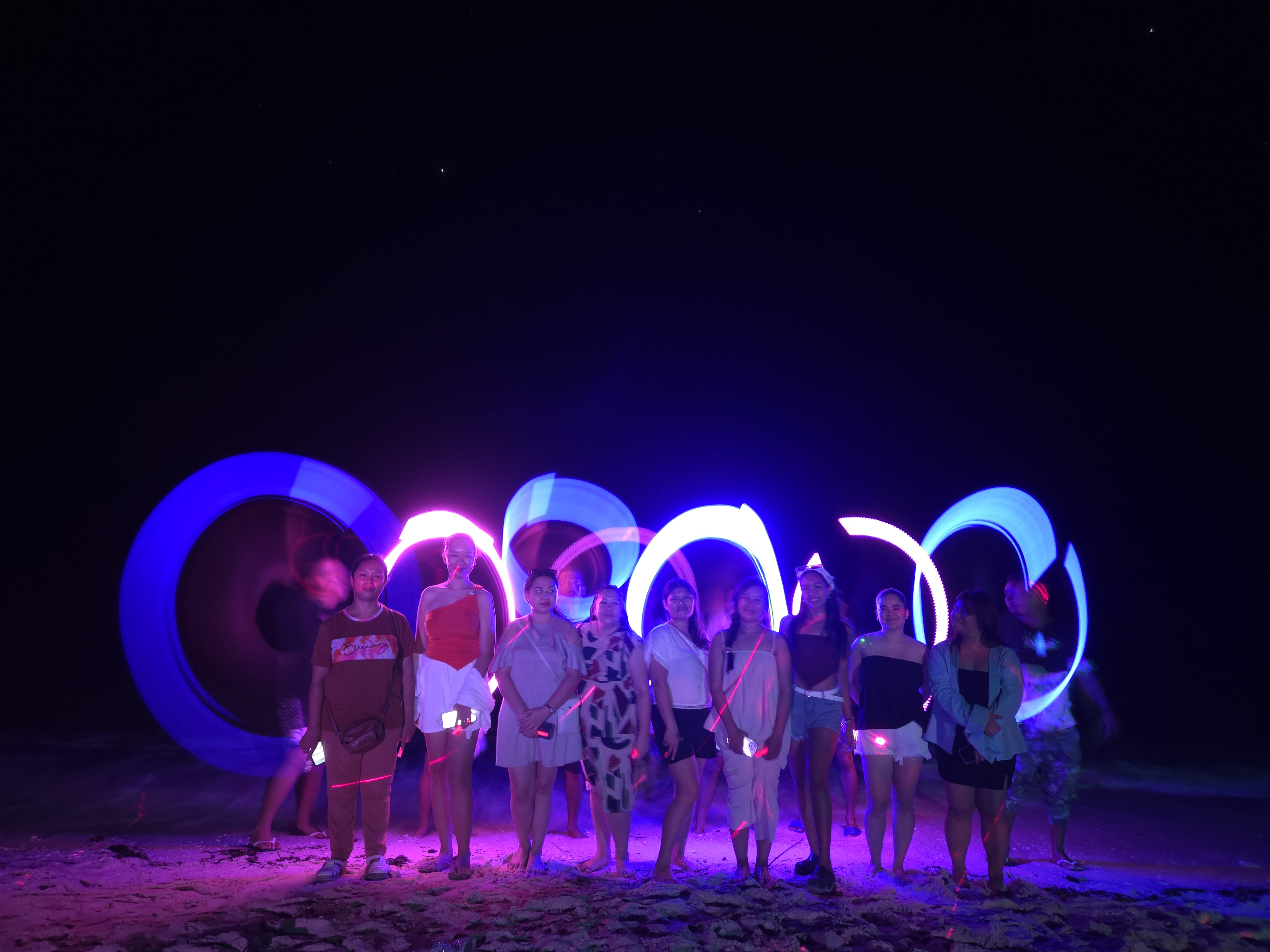 밤에 만나는 특별한 보라카이 나이트 투어