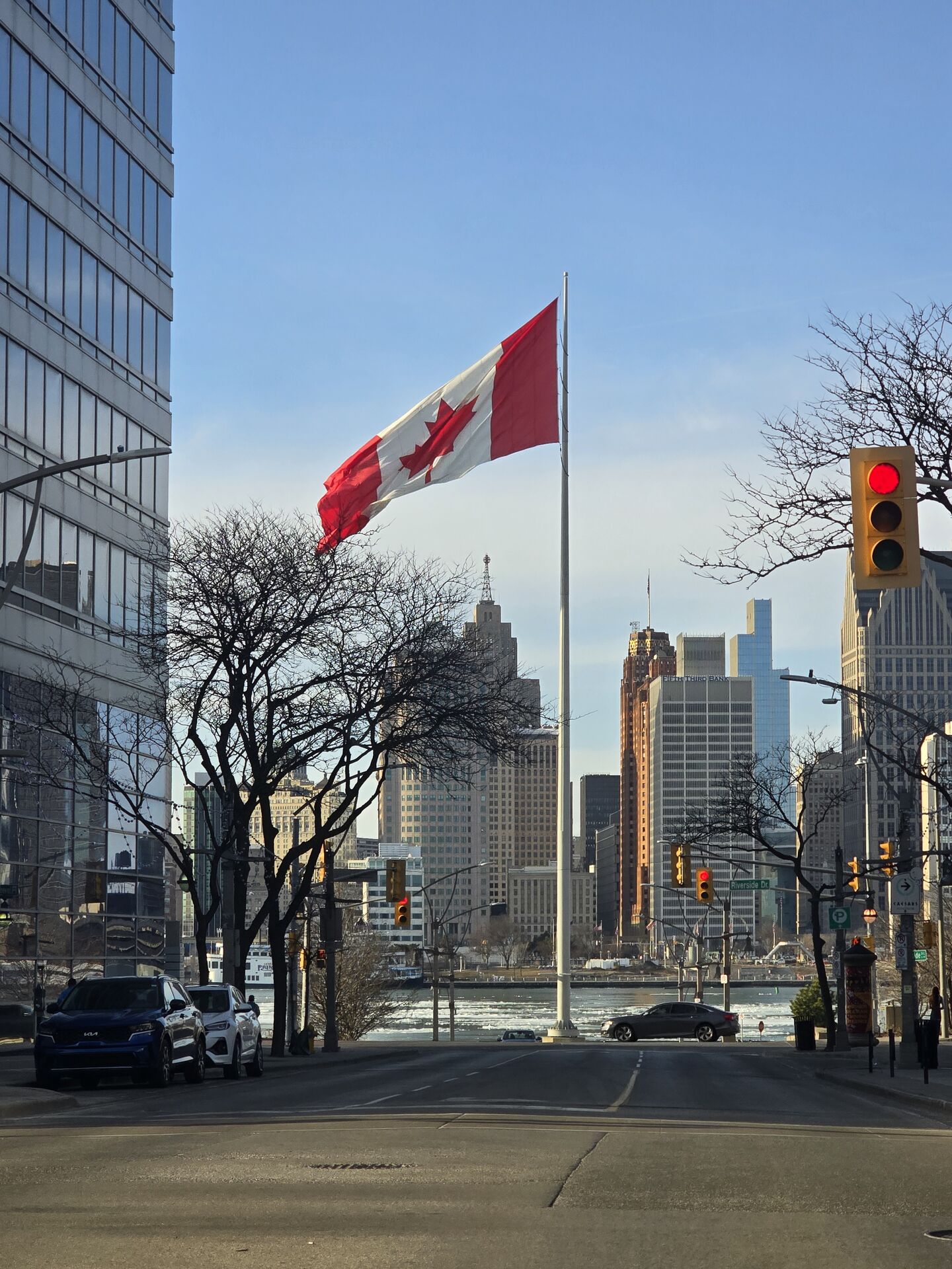 [독점할인] [에이스투어] 토론토 공항 - 캐나다 윈저 한인택시 픽업 투어