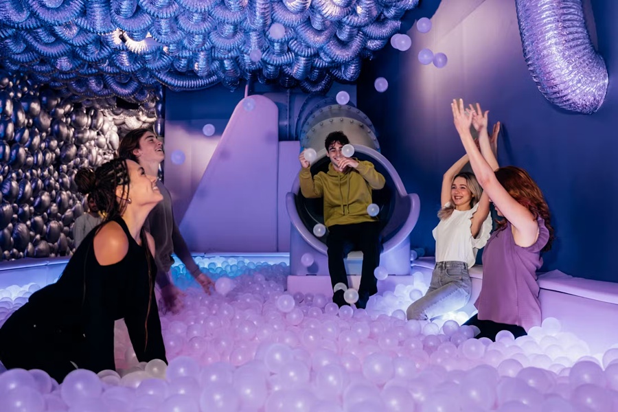 IKONO Barcelona Immersive Experience Ticket