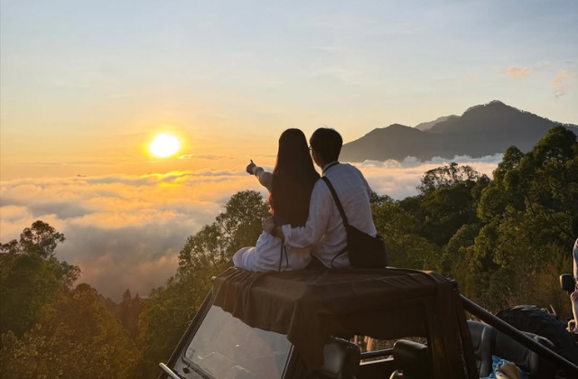 [독점할인] 발리 사진 천재와 함께 하는 바투르산 일출 지프투어 by Ubud Driver Bali