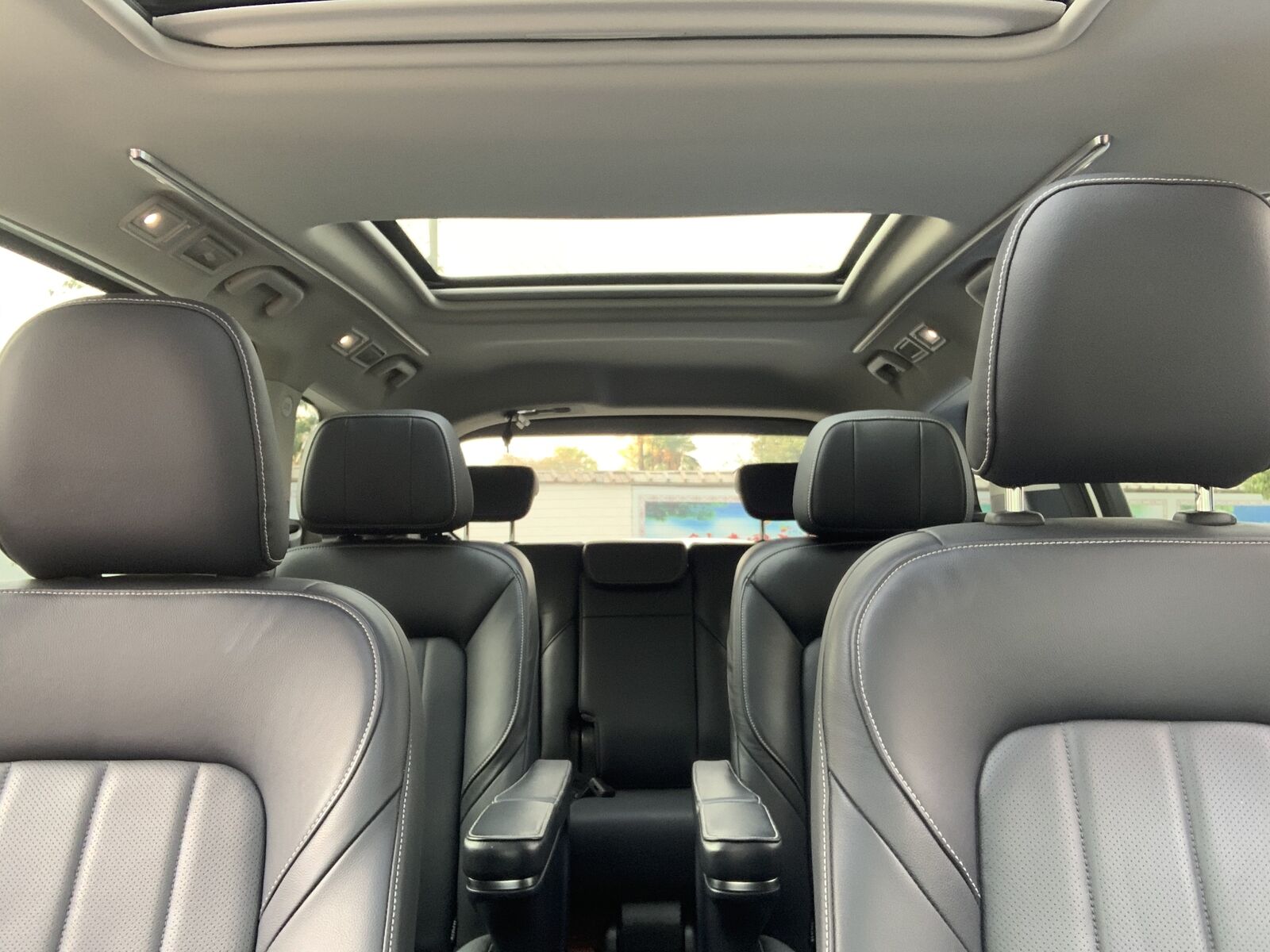 장가계 허화 공항 픽업 & 샌딩 서비스