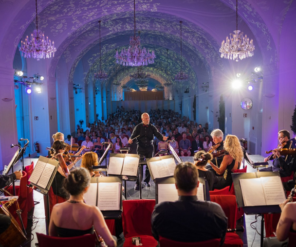 activity_detail_image