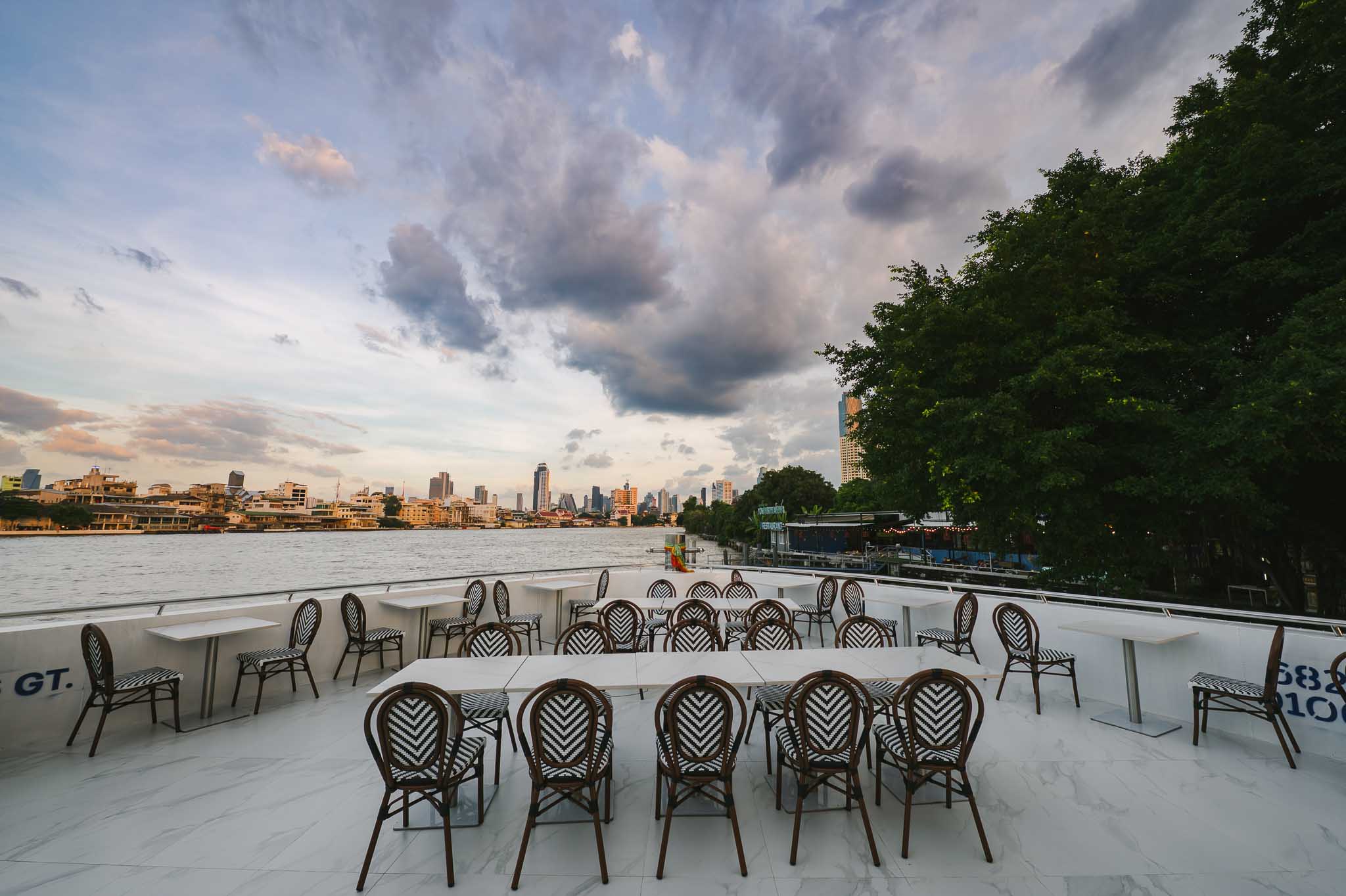 방콕 노아 선셋 & 디너 크루즈 (아이콘시암 출발)